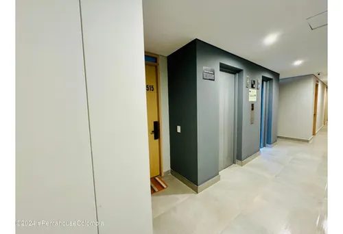 Apartamento En Bosque De Pinos Rah Co: 25-967