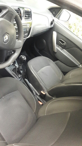 Imagen 5 de 8 de Renault Logan 1.6 Zen At 2018