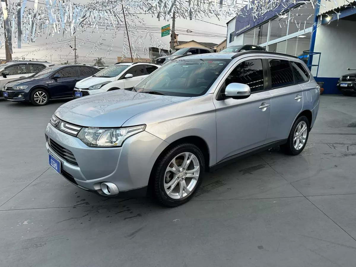 Mitsubishi Outlander OUTLANDER 2.0 16V 160cv Aut.