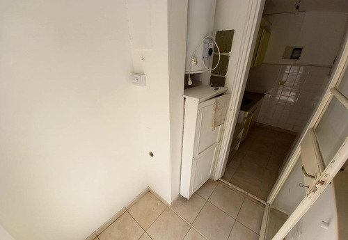 Imagen 9 de 12 de Venta Dos Ambientes Con Patio En La Mejor Zona Del Barrio De Nuñez