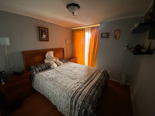 Se Vente Amplia Casa Familiar 7d,4e,3b, Ciudad Del Este