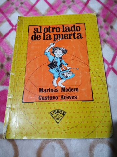 Libro Al Otro Lado De La Puerta 1982 