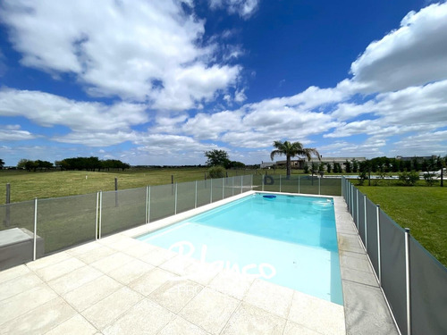 Casa En Venta En San Sebastian, Escobar, G.b.a. Zona Norte
