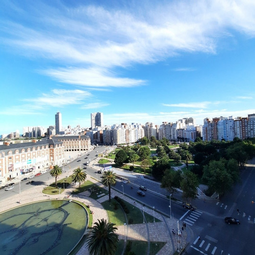 Imagen 25 de 26 de 3 Ambientes Con Espacio De Cochera Frente Al Casino - Vista Panoramica