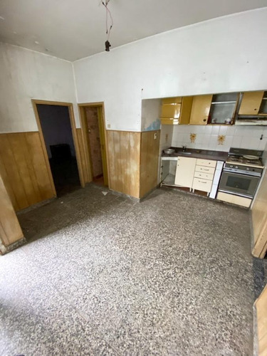 Imagen 6 de 11 de Departamento En Venta De 2 Dormitorios En San Justo