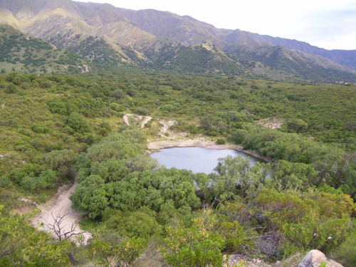 Terreno En Merlo San Luis Acepto Vehículo En Excelente Estad