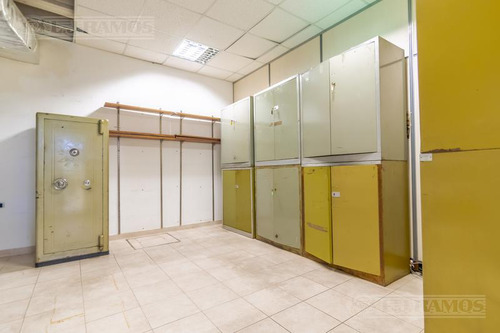 Alquiler De Oficina De 922 M2 En Martínez