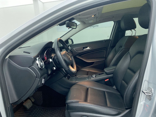 Imagen 15 de 25 de Mercedes Benz Gla 200 2020
