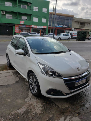 Imagen 7 de 11 de Peugeot 208 1.6 Feline 2019
