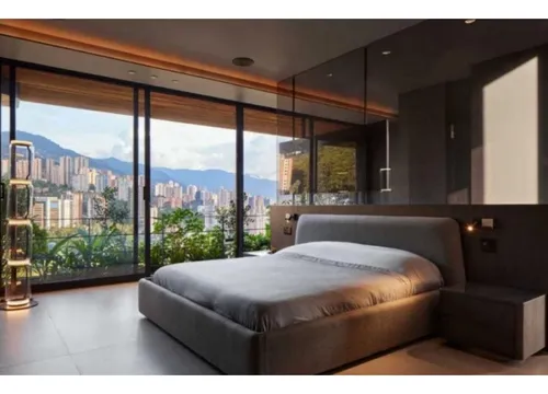 Gran Penthouse En Altos Del Poblado Para Venta