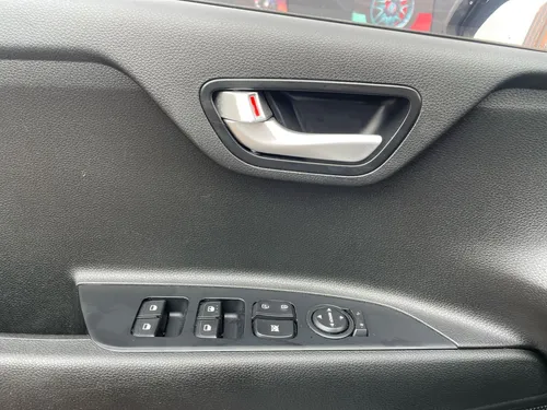 Kia Tonic Vibrant Mt 1,6