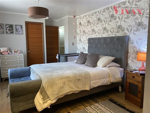 Imagen 15 de 25 de Casa En Venta De 4 Dorm. Con Piscina En Lampa Valle Grande