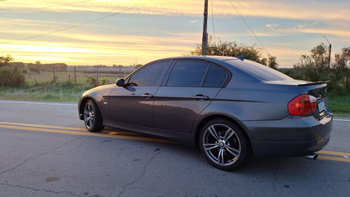 BMW Serie 3 2.0 320i Sedan Active Stept