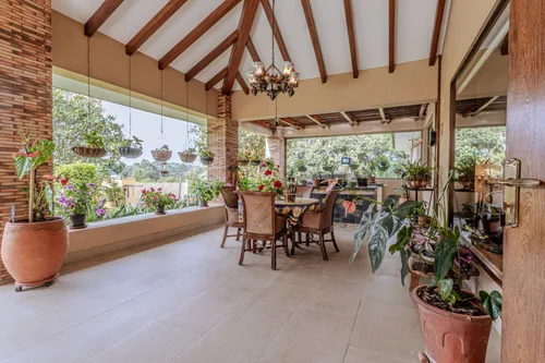 Casa En Venta En Llanogrande. Cod V14153