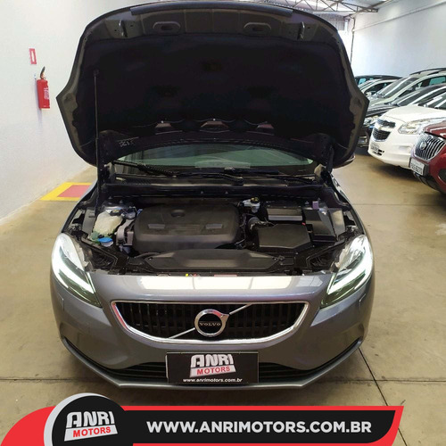 Imagem 10 de 10 de Volvo V40 T-4 Momentum 2.0 Automático Completo