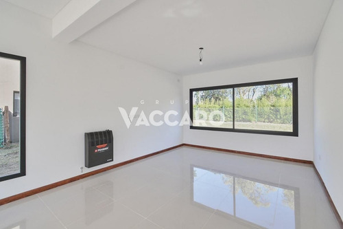 Imagen 15 de 30 de Casa Venta 3 Dormitorios Barrio Cerrado