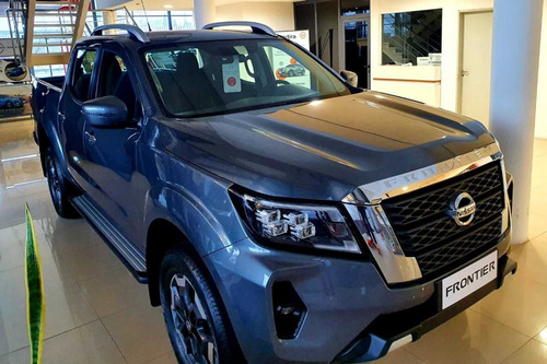 Imagen 3 de 18 de Nissan Frontier Xe 4x2 At 2023 0km Oferta Blanca #02