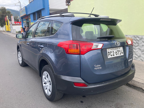 Vendo Toyota Rav4