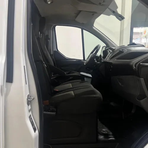 Ford Transit 2.2 Van Larga Techo Alto Custom Mt