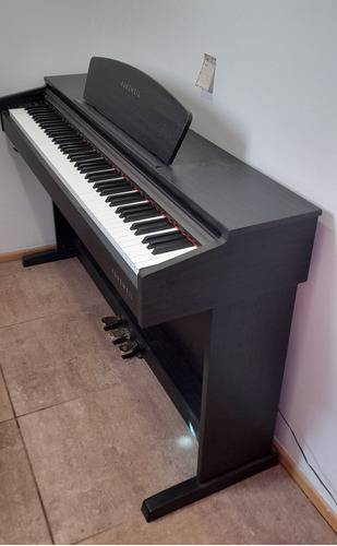 Piano Digital Kurzweil M90 