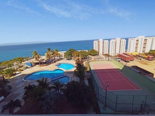 Imagen 21 de 23 de Estupemdo Apartamento En Venta Mls 23-18626 Playa Grande 04143448628