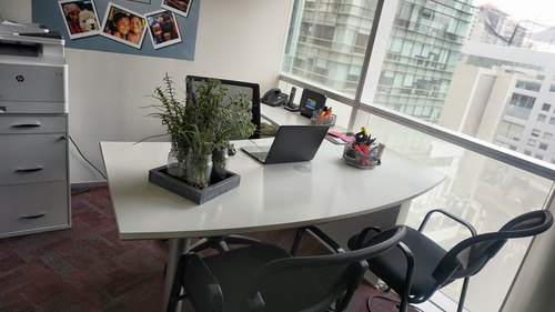 Imagen 6 de 9 de Baja De Precio! Oficinas En Santa Fe En Renta