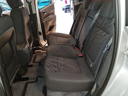 Imagen 15 de 17 de Peugeot 3008 2013 1.6 Allure Thp 163cv Tiptronic