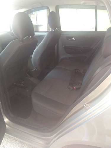 Volkswagen Fox 1.6 Comfortline Total Flex 5p 2015