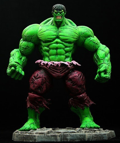 Figura Incredible Hulk / Diamond Marvel Select