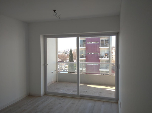Departamento En Nuevo Emprendimiento 3 Avenidas Con Balcón - Parque Chas