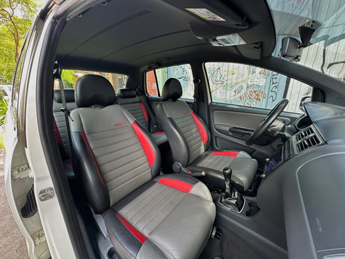 Volkswagen Fox 1.6 Pepper
