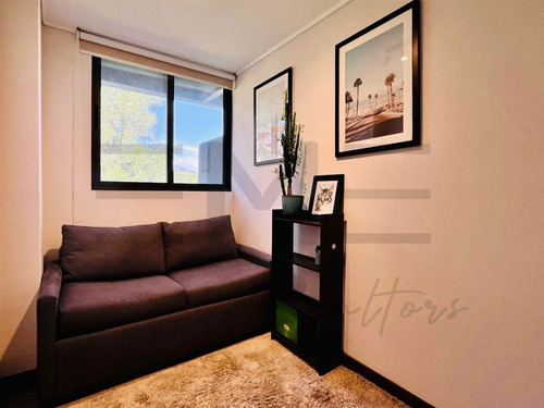 Oportunidad Amoblado En Arriendo De 2 Dorm. En Las Condes