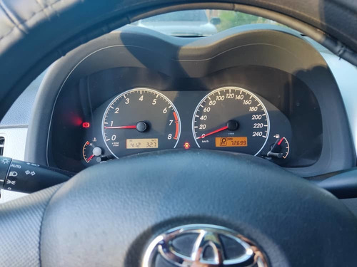 Imagen 3 de 15 de Toyota Corolla 2013 Toyota Xei Automatico