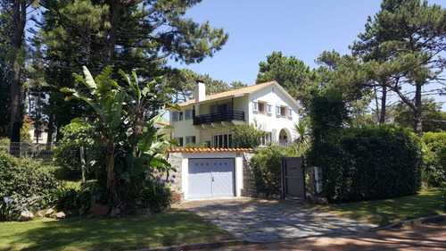 Imagen 3 de 30 de Casa En Alquiler Temporal En Playa Mansa
