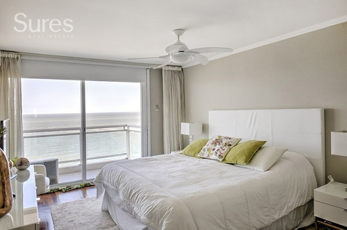 Apartamento En Venta Y Alquiler En La Rambla De Punta Carretas