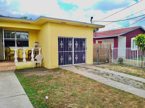 Casa En Venta - 7 Dormitorios - 7 Baños - Estacionamiento - 200mts2 - North Miami Beach