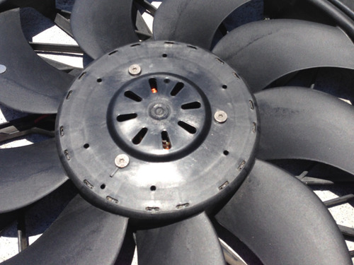 Imagen 2 de 9 de Motoventilador Bmw X3 Del 2004 Al 2010 3.0
