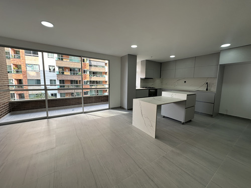 Apartamento En Venta En Envigado Zuñiga