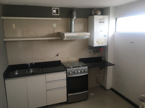 Imagen 8 de 19 de 58 E/ 5 Y 6 Dpto 1 Dormitorio Al Frente.