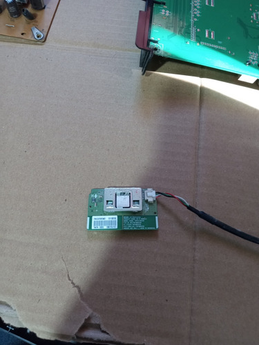 Tarjeta Wifi Lg 42lt777h (twfm-b003d) *664 (Usado)
