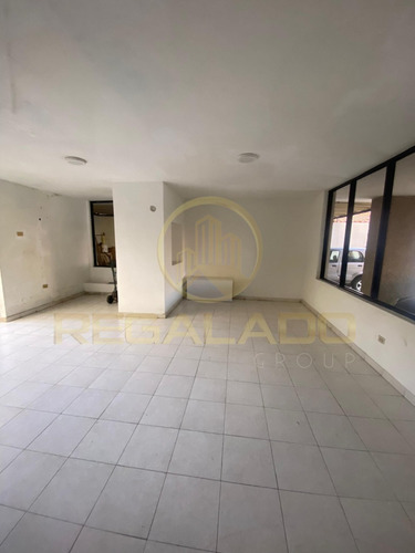 Aa-604 Zona Norte Apartamento Edificio Sorocaima Sector Bellas Artes - Salvatore Iannitti