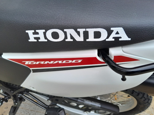 Imagen 3 de 10 de Honda Tornado Xr 250 0km 2023