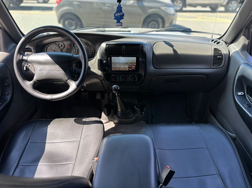 Ford Ranger 2.3 XLS 16V 4X2 CD