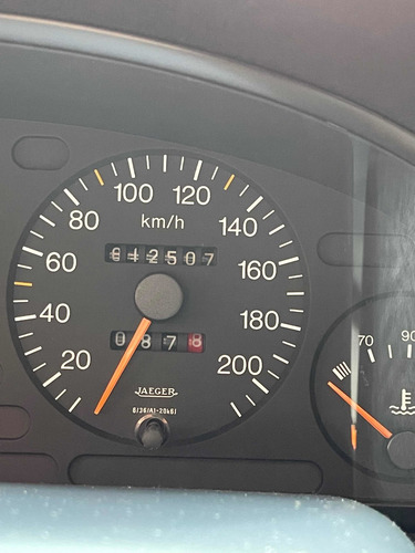 Imagen 3 de 15 de Peugeot 405