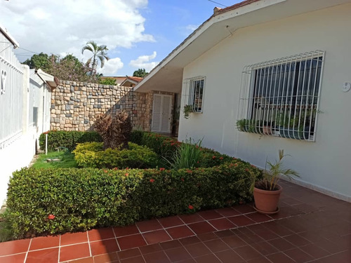 Imagen 2 de 6 de En Venta Bella Casa En El Morro I San Diego. Rm