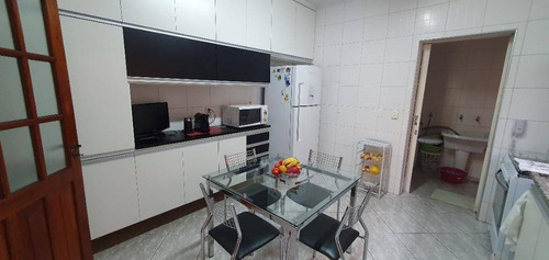 Condominio Valença - Sobrado C/3 Ds, Sendo 1 Suíte - Sala 3 Ambs, Copa/coz- Área Gourmet - Completa C/armarios - - Ca8590