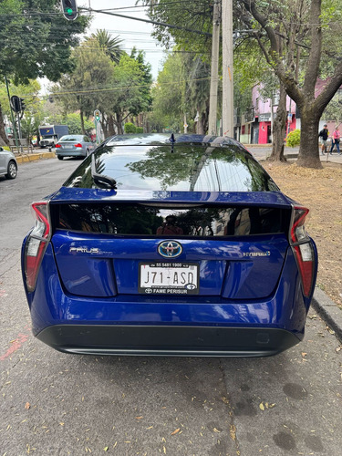 Toyota Prius 1.8 Premium Cvt