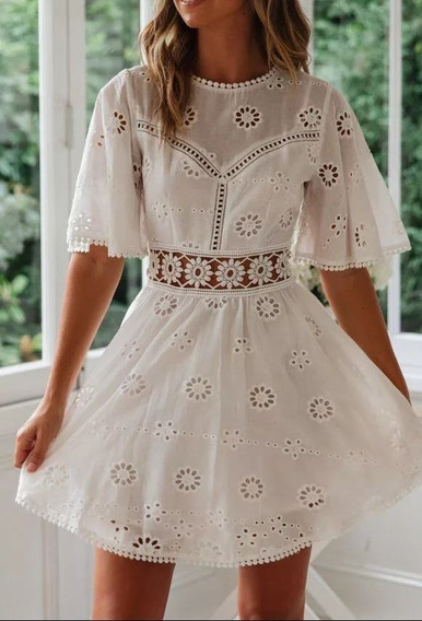 vestido de lese branco curto