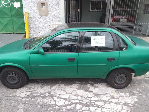 Chevrolet Corsa Sedan Millenium 1.0