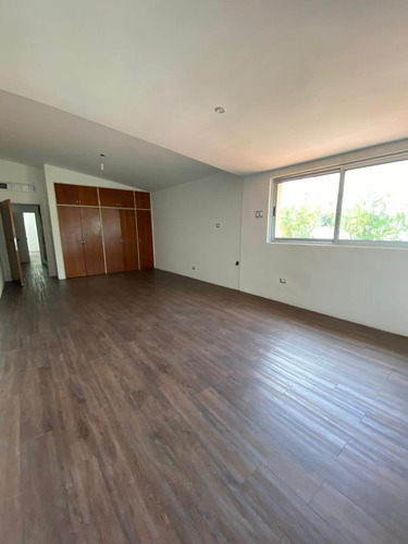 Imagen 13 de 13 de En Venta Casa En Guataparo Country Club 04244935350